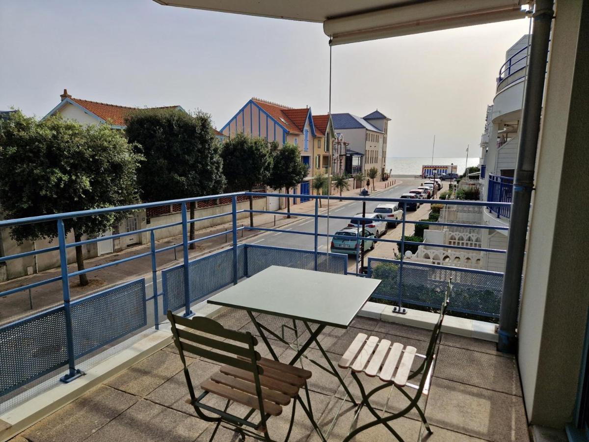 Chatelaillon-Plage Centre-Ville: Apt 4 Pers, Balcon, Parking, Piscine, Wifi - Fr-1-706-21 Exterior foto